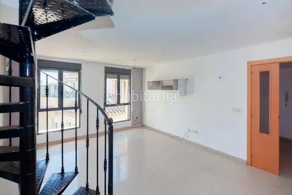 Foto 3f05c244-48b1-4518-be7b-f55852fb81a7. Duplex in Casco Antiguo Llíria