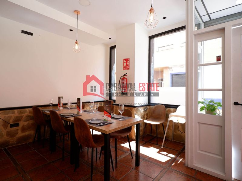Foto e22015b8-c9c3-49e8-8d09-d3727d117dbf. Lloguer local comercial a Las Islas Sagunt