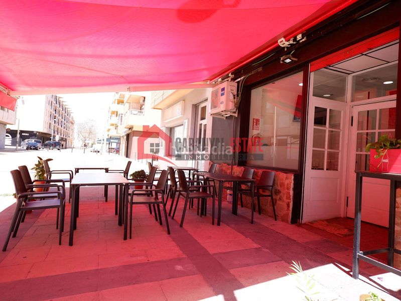 Foto f257309f-b523-481f-8d2c-28890ebdb9b7. Lloguer local comercial a Las Islas Sagunt