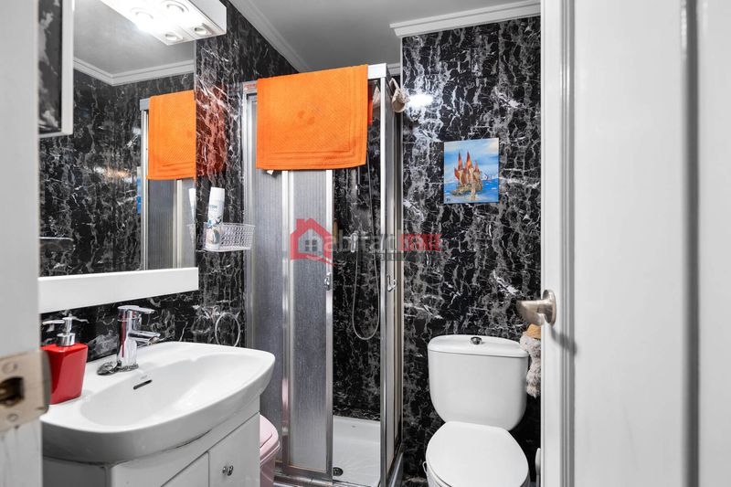 Foto 1b687cf5-9295-4326-8727-48e1cb818037. Apartament amb aparcament a Barrio de Patraix Valencia