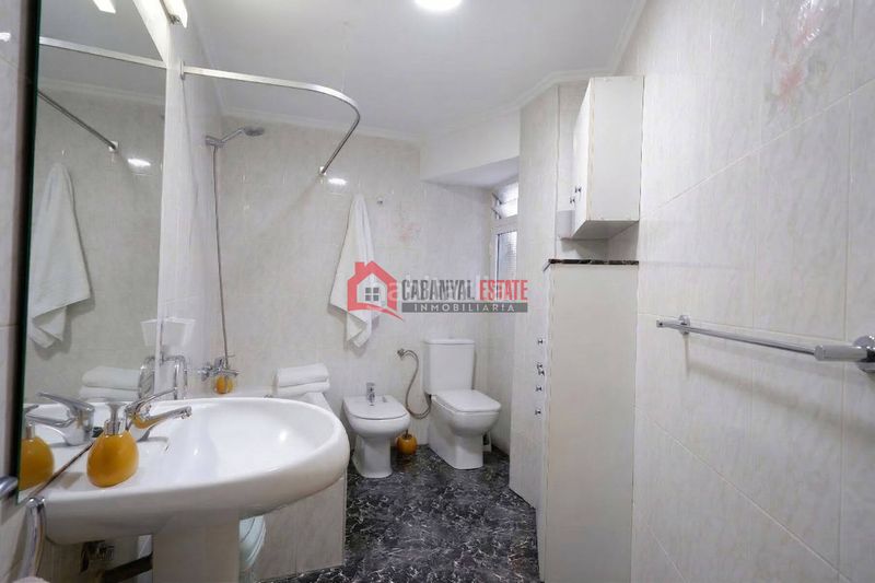 Foto a64a5550-b107-4b85-a56c-3ff31d450c4e. Apartament amb aparcament a Barrio de Patraix Valencia