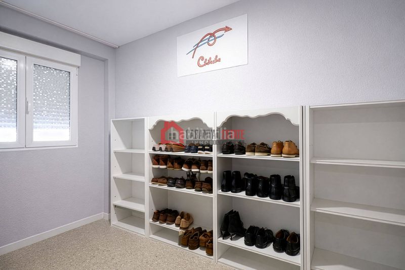 Foto dc19d5f4-b448-4836-bfa9-eecad1f26c91. Apartament amb aparcament a Barrio de Patraix Valencia