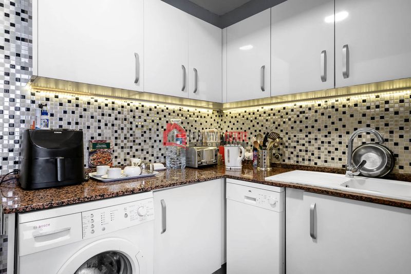 Foto 00b03841-3adb-4024-ba82-b3522d4aba82. Apartamento en Barrio de Patraix Valencia