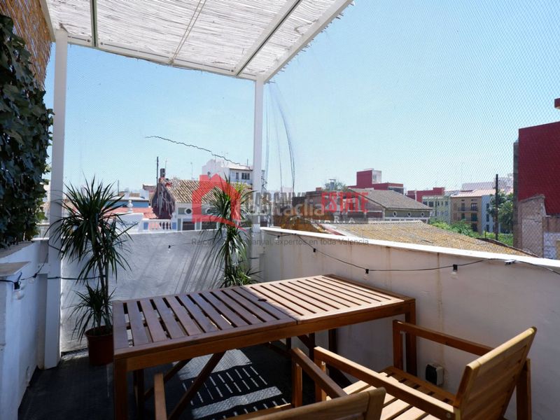 Foto 26fee03d-457f-432b-8c1f-d72c5f4e648e. Apartament a El Cabanyal-El Canyamelar Valencia