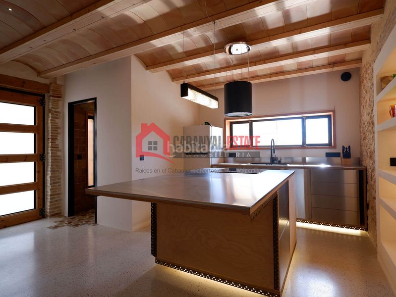 Foto 0a9ff26a-d49e-4cca-a280-c8c8ae517343. Casa amb calefacció a Borbotó Valencia