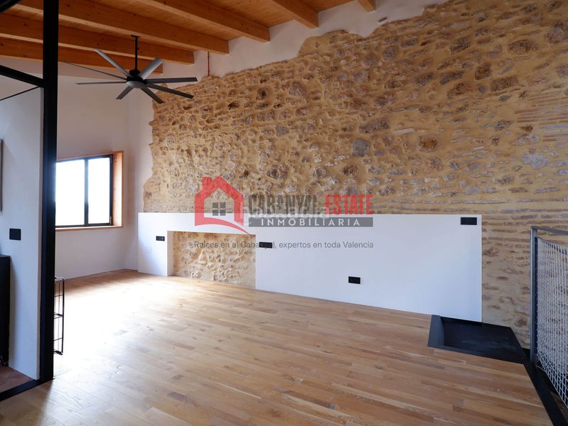 Foto 9406a926-723d-446a-b626-8e5792f40e15. Casa amb calefacció a Borbotó Valencia