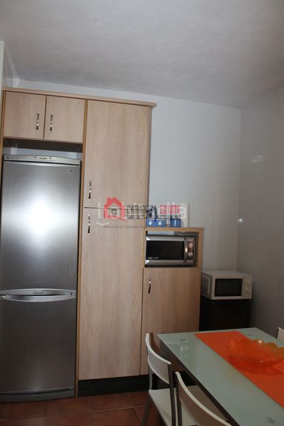Foto aeb302e5-53b2-4b34-9e9d-c48d2335a7a4. Xalet amb aparcament a Fuencaliente