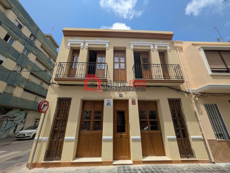 Foto 4d232053-93f2-4cd5-bd36-8675461a96da. Ático en El Cabanyal-El Canyamelar Valencia