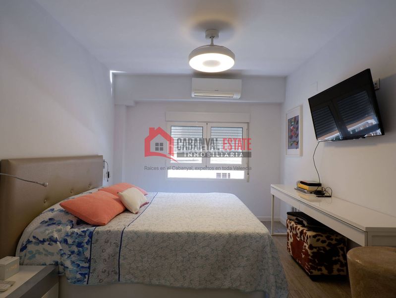 Foto 11613a34-78d1-4d66-87b3-3e19633b81e8. Apartamento en El Cabanyal-El Canyamelar Valencia