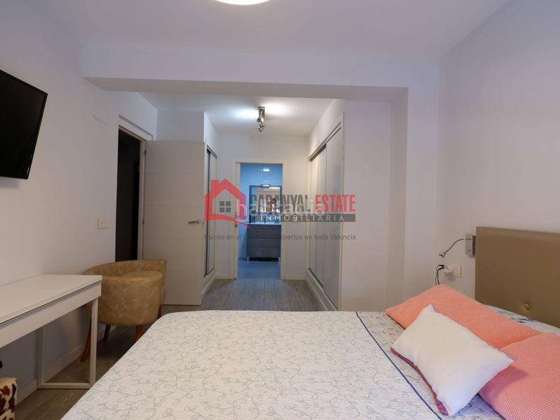 Foto 91303662-a8c1-40f3-9da2-9dcd43073097. Apartamento en El Cabanyal-El Canyamelar Valencia