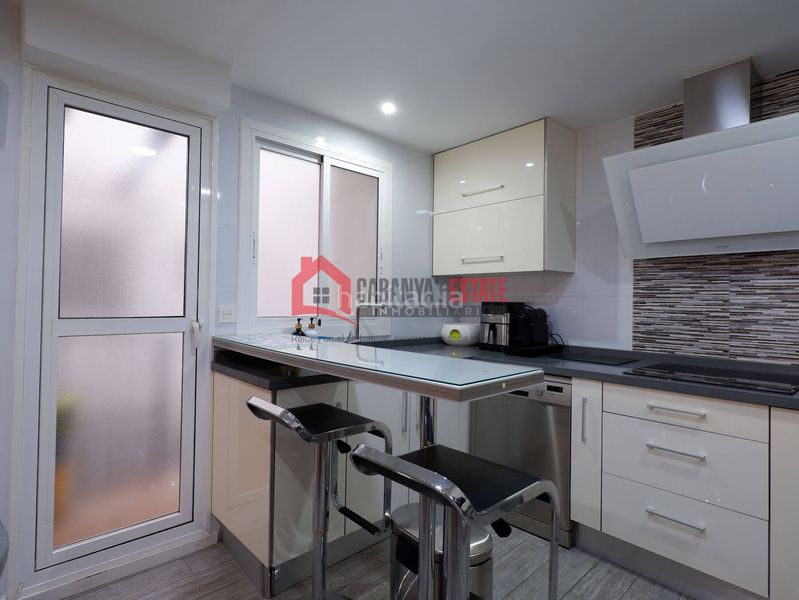Foto a8ff4c1d-3f9b-4222-9753-4f7b13833258. Apartamento en El Cabanyal-El Canyamelar Valencia