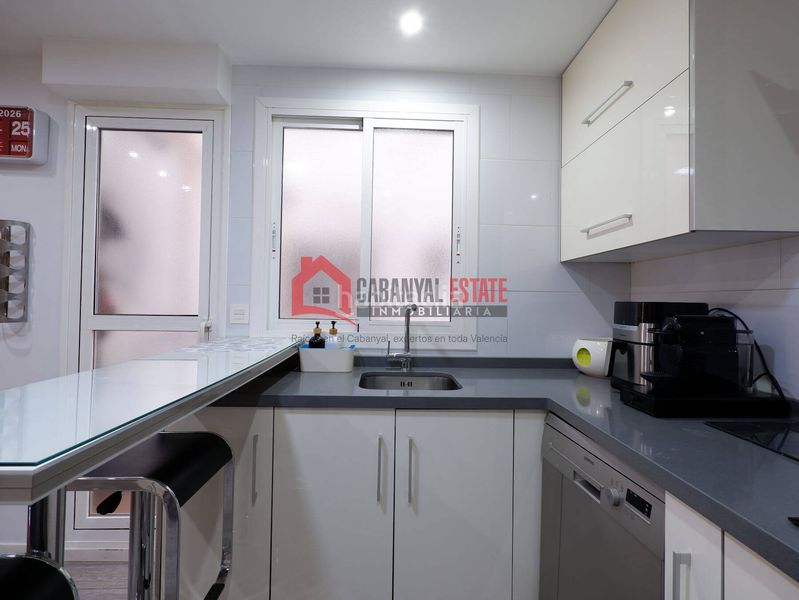 Foto c8b4d8bd-e843-4e04-8b84-09575c0db591. Apartamento en El Cabanyal-El Canyamelar Valencia