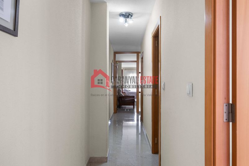 Foto c3c5bc70-f0df-404f-b44a-944c6f70695c. Apartament a La Creu del Grau Valencia
