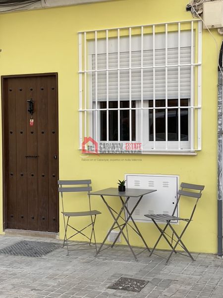 Foto f1ebce60-85fc-4e26-a21b-e54a4cb04c42. Apartament a El Cabanyal-El Canyamelar Valencia