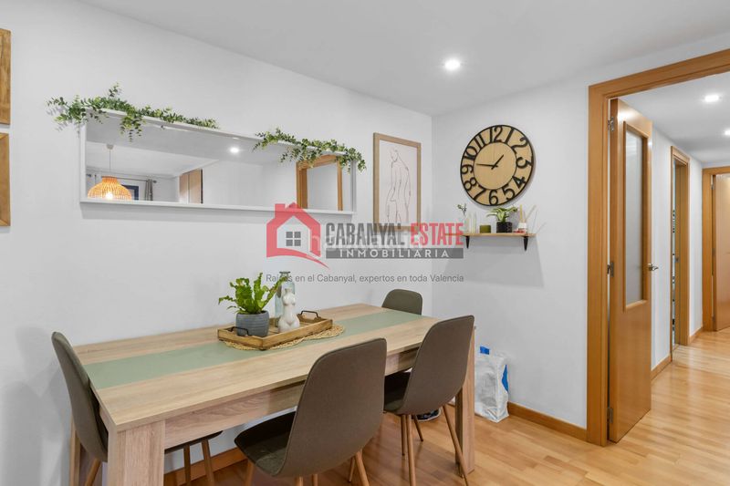 Foto 33bd9f42-e940-4b55-9fc2-7bf5044bfd99. Flat with heating parking pool in Riba - roja de Túria