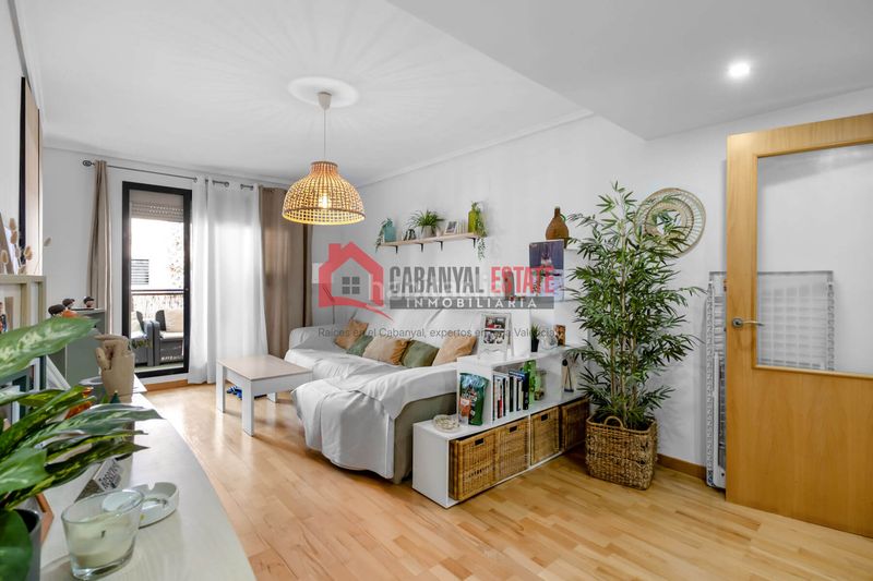 Foto 990dcd9c-6e27-4671-9ac1-1ef99ea1358b. Flat with heating parking pool in Riba - roja de Túria
