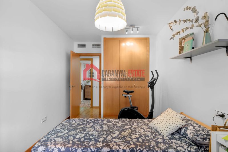 Foto a6343ca4-ef31-443f-bbc3-d0e10c2c1f73. Flat with heating parking pool in Riba - roja de Túria