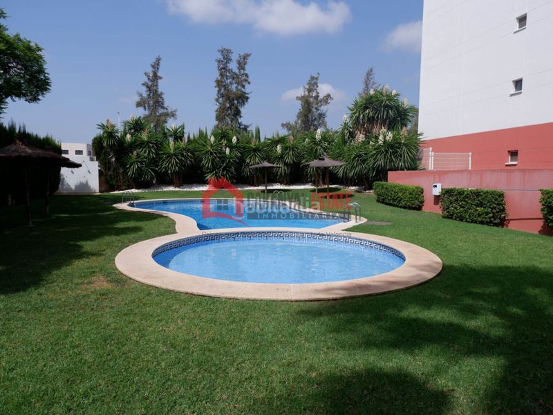 Foto c5454b34-9612-496e-865c-04fe37ff294e. Flat with heating parking pool in Riba - roja de Túria