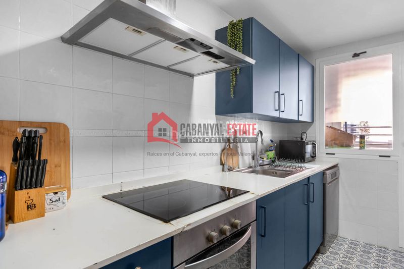 Foto e00a7117-d632-42d0-84d3-a6816558affa. Flat with heating parking pool in Riba - roja de Túria
