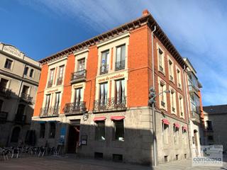 Local Comercial a Plaza de la Catedral 15