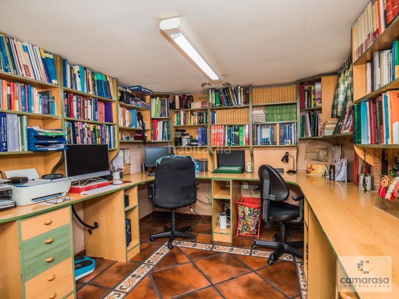 Foto d6dbcde4-819d-4bae-99c4-da0dc79178e9. Chalet dans bajada losa 14 dans Cuatro Postes Ávila