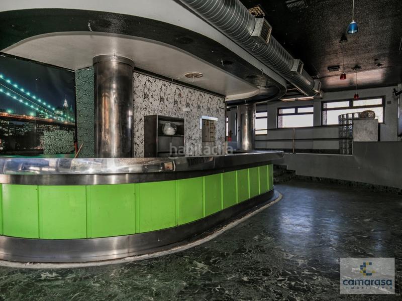 Foto 70b2041b-434b-426f-9e8e-d02046575aea. Local comercial a avenida portugal 47 a Centro Ávila