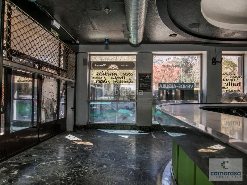 Foto 942f173a-8b70-4262-b48a-a4bb1fb43427. Local comercial a avenida portugal 47 a Centro Ávila