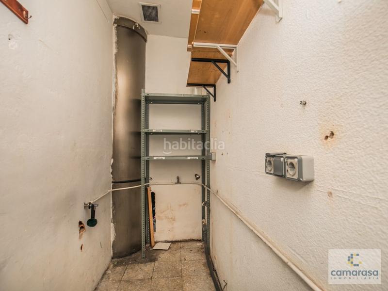 Foto dc6a917d-6e23-4310-bcba-6cb0564217eb. Local comercial a avenida portugal 47 a Centro Ávila