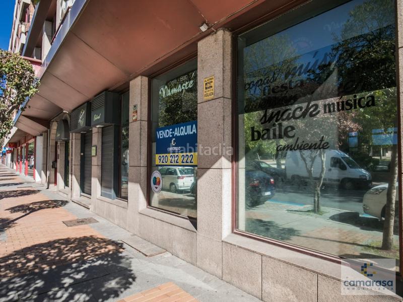 Foto e9da8705-c45f-4560-9741-ccd8f379ea49. Local comercial a avenida portugal 47 a Centro Ávila