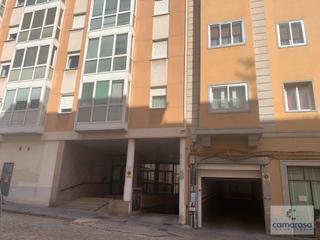 Lloguer Aparcament cotxe a Centro. Alquiler de plaza de garaje en c calderón de la barca