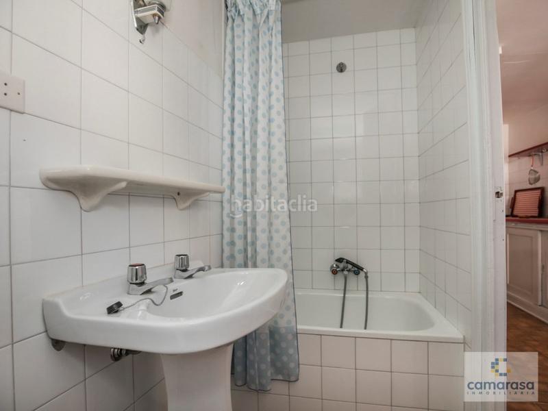 Foto 0de2363c-a6b9-4ecf-9679-a588091db3de. Casa a calle marques de benavites 6 a Murallas Ávila