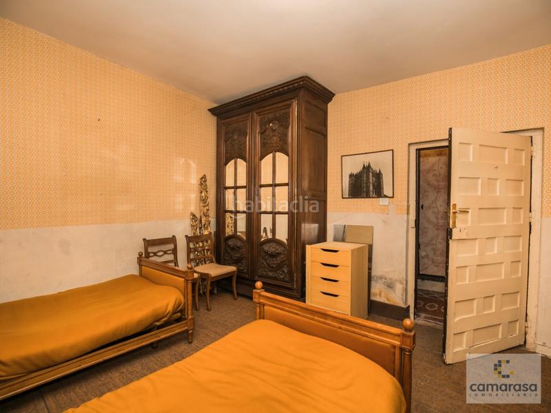 Foto 140583cc-3474-4dd6-bddc-c3618a9f9db8. Casa a calle marques de benavites 6 a Murallas Ávila