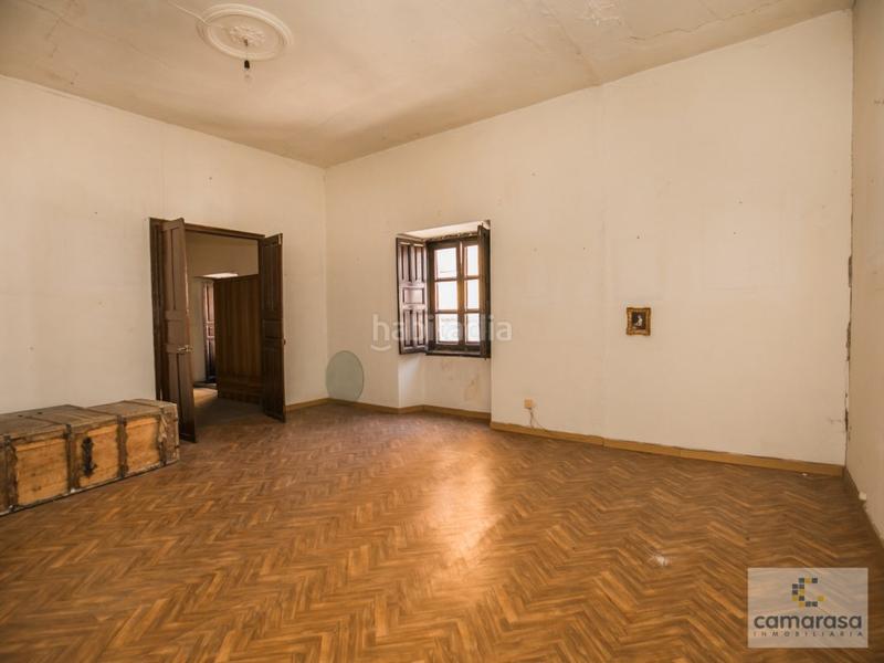 Foto 4d90dc5a-96b5-4c94-ad82-fd2963ef3229. Casa a calle marques de benavites 6 a Murallas Ávila