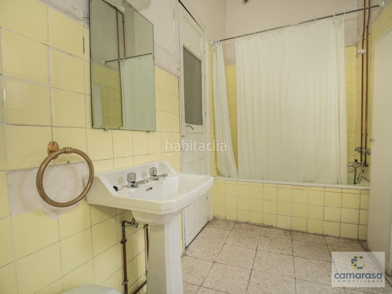 Foto 4f4667bb-0411-4c43-b6aa-ed510f426551. Casa a calle marques de benavites 6 a Murallas Ávila