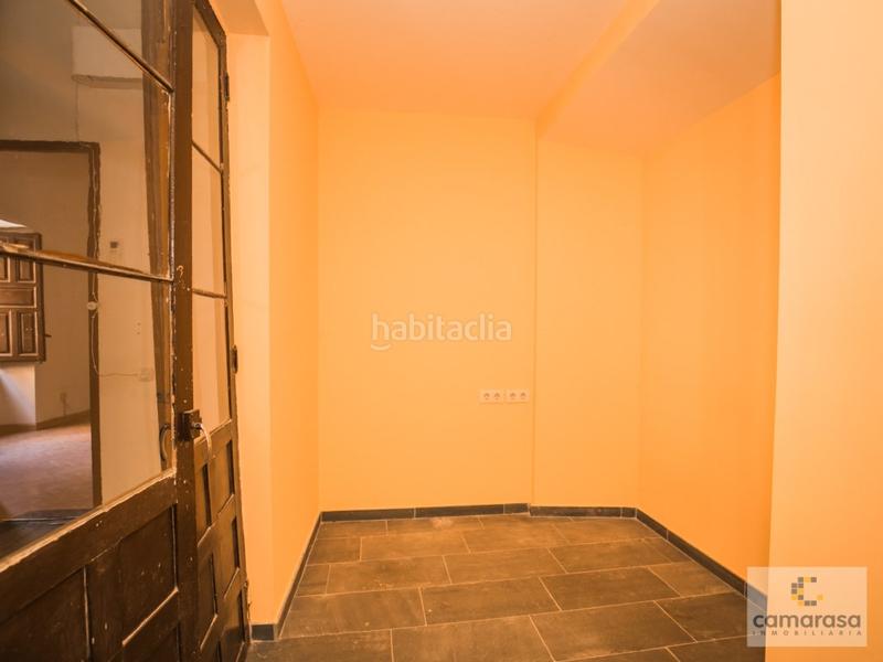 Foto 67b3e93c-3e41-4f0e-9465-ed3b49f90b35. Casa a calle marques de benavites 6 a Murallas Ávila