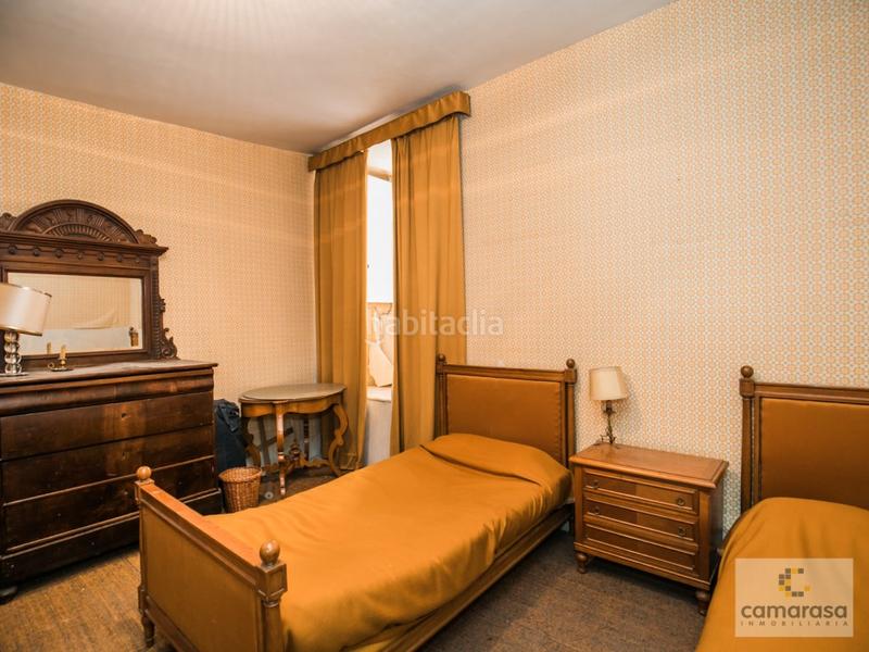 Foto a5c78bf6-a8ed-4d65-9b83-511435433712. Casa a calle marques de benavites 6 a Murallas Ávila