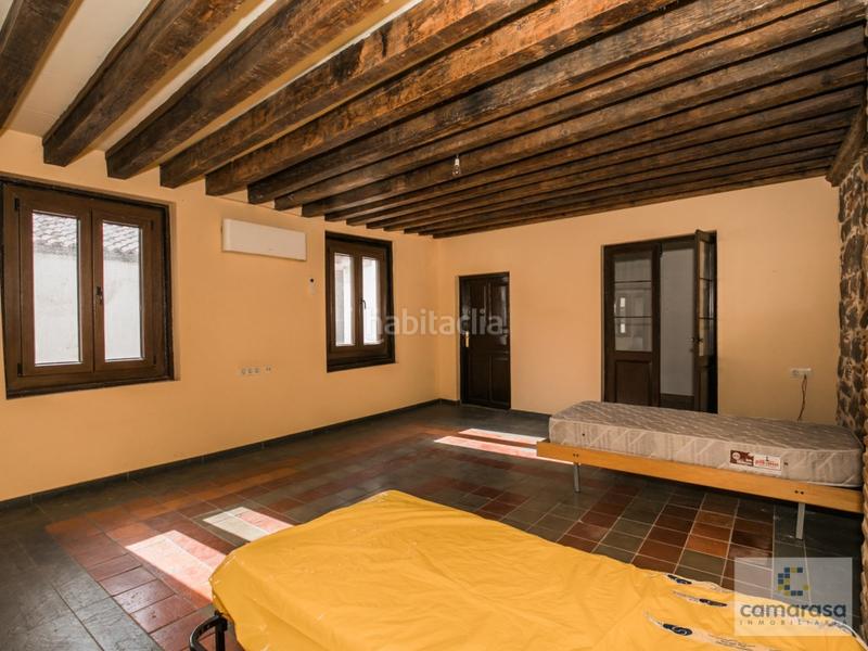 Foto af5fbda7-6ded-4dcb-8c72-32ae98482413. Casa a calle marques de benavites 6 a Murallas Ávila