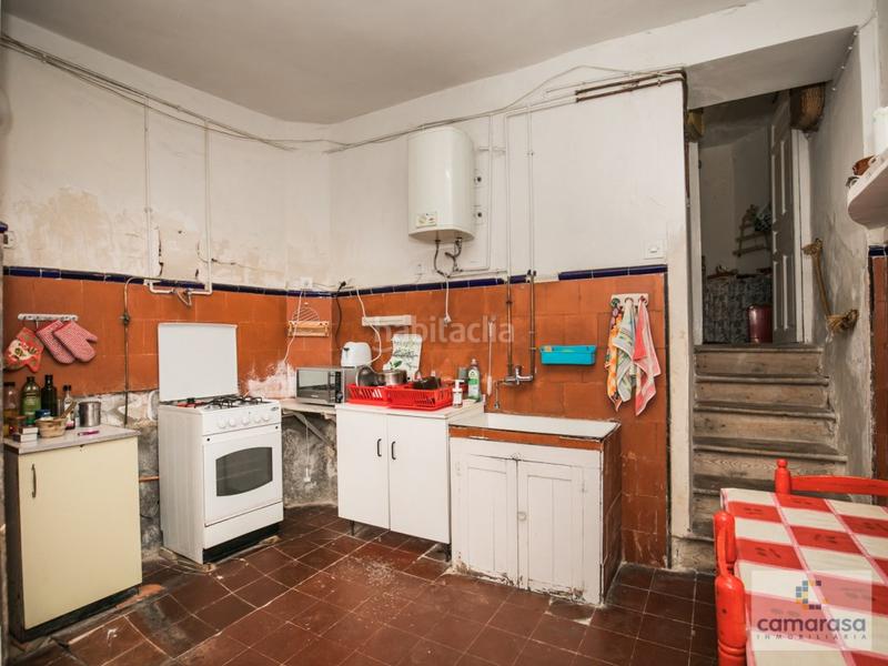 Foto b01701d5-f994-4fb9-9bd8-ee9431eba373. Casa a calle marques de benavites 6 a Murallas Ávila