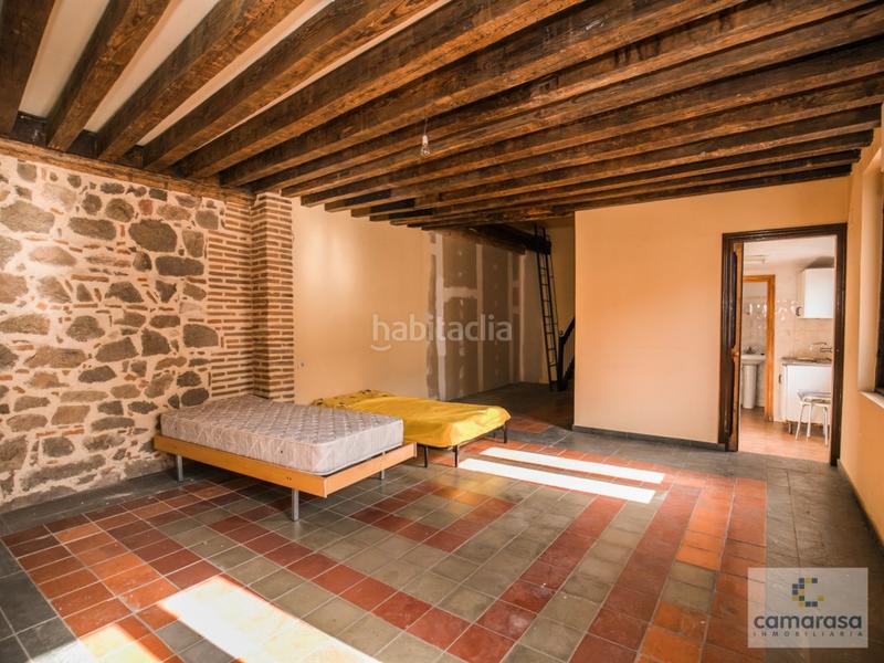 Foto c8e4e9ee-8711-494c-89e3-e591c1e6456c. Casa a calle marques de benavites 6 a Murallas Ávila