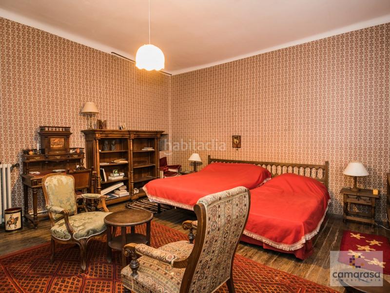 Foto e6efb541-69ed-42bf-bf47-366005d66595. Casa a calle marques de benavites 6 a Murallas Ávila