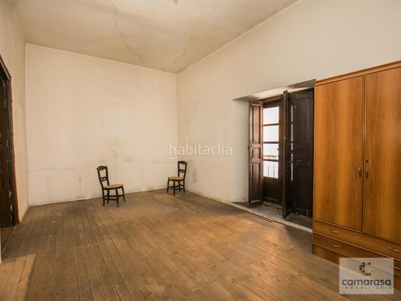 Foto f5785311-86f4-4ea1-aa6b-5c625aa98dcf. Casa a calle marques de benavites 6 a Murallas Ávila