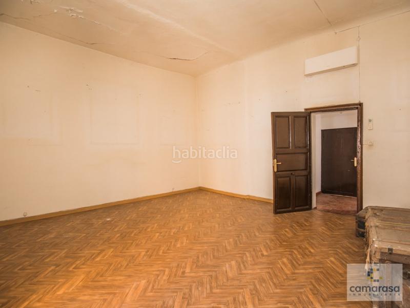 Foto fb7510a2-c13c-4c4d-a2b6-0e2dec3cb06e. Casa a calle marques de benavites 6 a Murallas Ávila