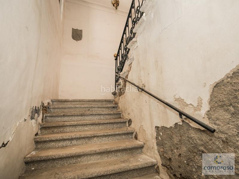 Foto fceb4ffe-abb7-4c72-acc8-c82cb3c09dba. Casa a calle marques de benavites 6 a Murallas Ávila
