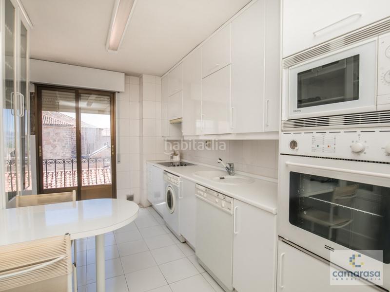 Foto 669d6c66-374a-421f-980c-e6f1e6809177. Dúplex en plaza teniente arevalo 4 venta de dúplex en Ávila