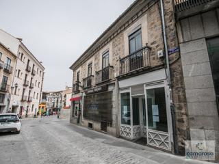 Locale commerciale in Calle Tomas Luis De Victoria 17