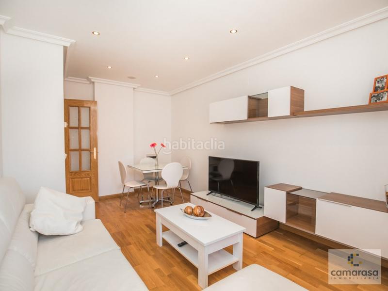 Foto 9705b20e-6427-49b1-a117-03942b2149d2. Alquiler piso en calle cruz de alcaravaca 4 piso en alquiler en c cruz de alcaravaca, 4 en Ávila