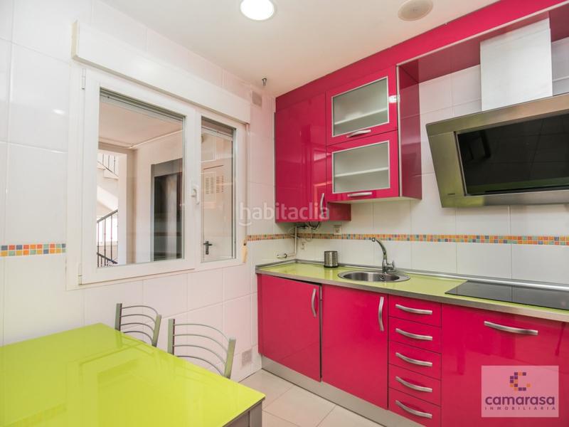 Foto d171f2e5-3513-4a1f-b7a3-e1c97f67d418. Miete etagenwohnung in calle cruz de alcaravaca 4 in Ávila