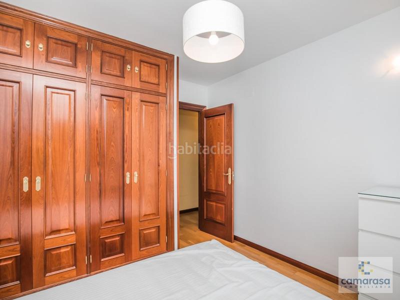 Foto b08e1afe-a83b-417f-8d5e-379f2ce96db8. Miete etagenwohnung in calle agustín rodríguez sahagún 36 in Ávila
