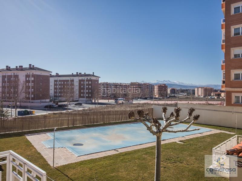 Foto e3a7f492-90a6-4d5f-a2e7-7c1076debc4e. Rent flat in calle agustín rodríguez sahagún 36 in Ávila