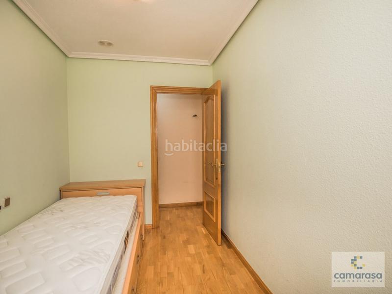 Foto 13273e9b-d22c-43fd-ac96-3b2af739b0fc. Location appartement dans calle de san juan de la cruz 10 dans Ávila